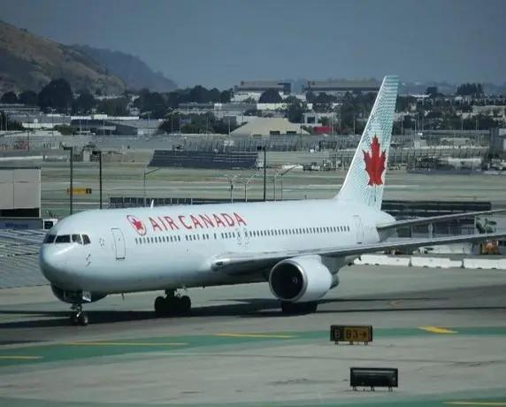 加拿大机场到底有多少个加拿大是名副其实的发达国家，有很多产业是世界领先的，只是