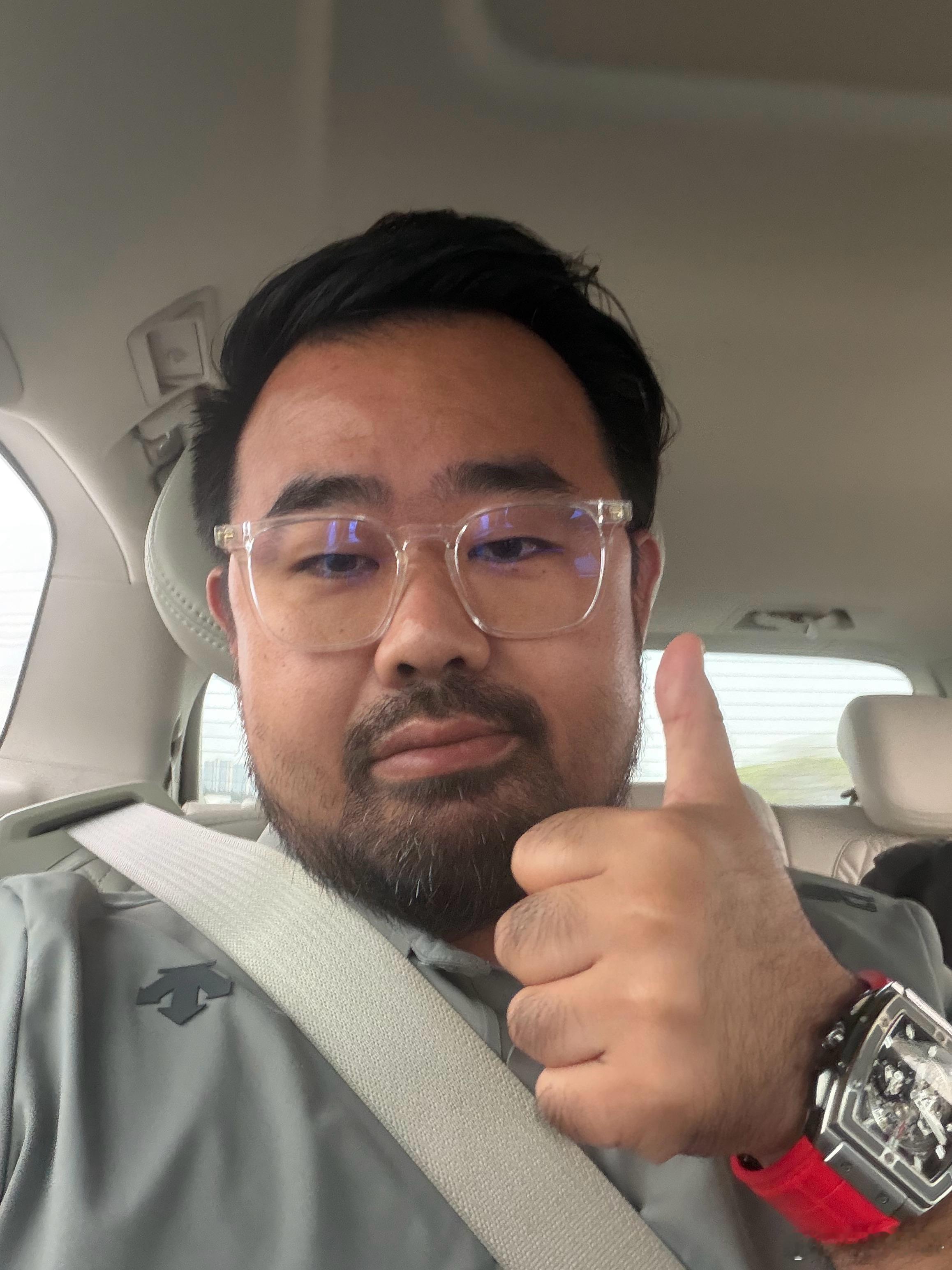 对不起我的兄弟姐妹们，上条微博我先隐藏了，不想给厦门交警带来太大的压力和影响，毕