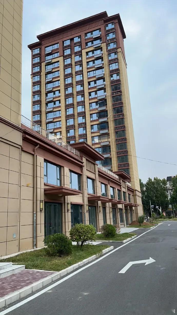 买房千万别踩坑！销售打死不说的真相，老祖宗早讲透了买房选房，很多门道销售和