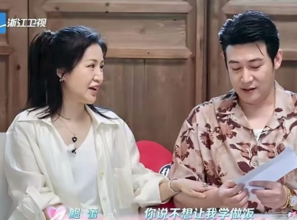 鲍蕾的现状，告诉我们女人一个道理，你可以老的没法看，也可以一辈子不会做饭，但是有