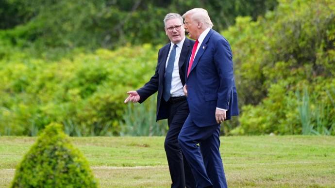 美军的最强援助已到！中东各国猛然意识到：中方的3大预测全对了美以伊战事仍在持续