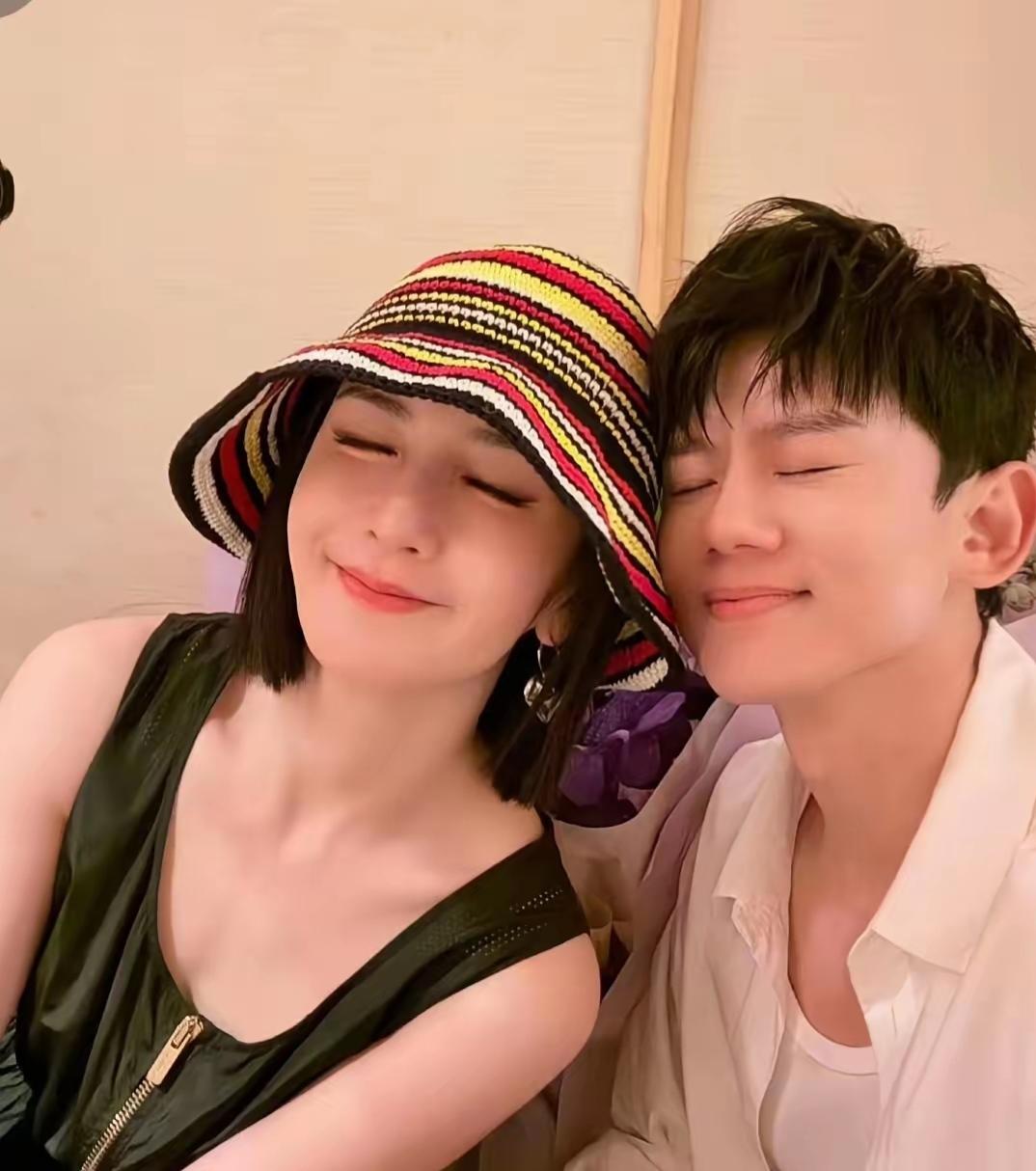 谢娜，肠子悔青了吧？​​3月3日，张杰前女友段曦，千字长文一出，锤了张杰出轨，