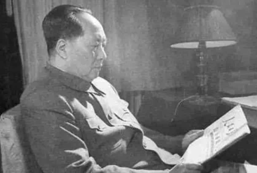 “朱彭贺陈”四位元帅皆被视为老总，但毛主席亲自认可的实际上仅有三位，这是为何？