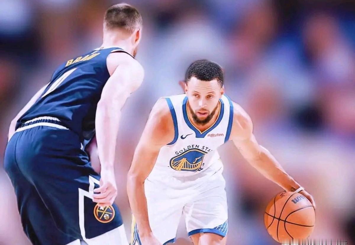 勇士没崩,真要杀回来了。库里第四节还敢出手,格林在场上吼得比教练还凶,维金斯回