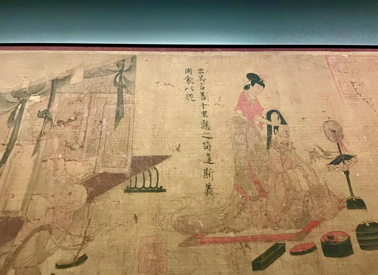 其实，我们熟知的一些精品甚至绝世文物，并不在中国，而是流落在国外的博物馆中。这也