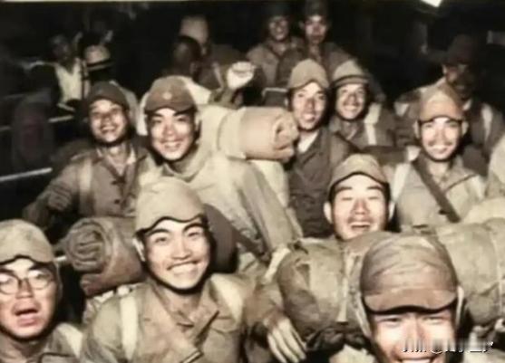 1946年，最后一艘遣返日本人的轮船开船前，负责遣返的李修业将军登上甲板，他说：