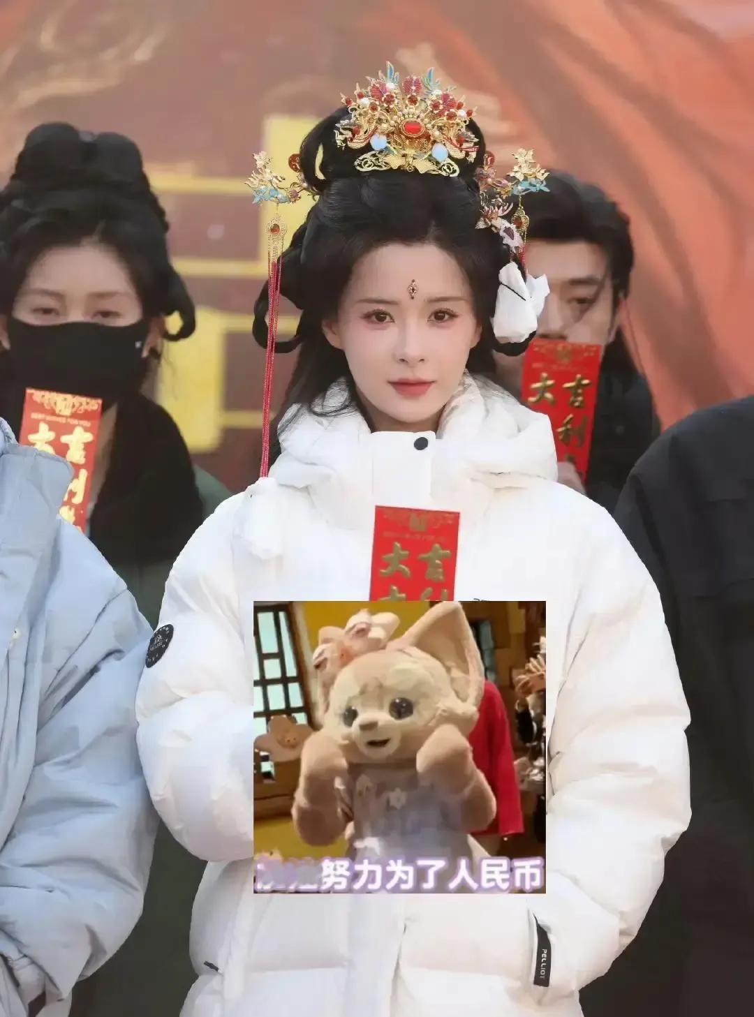 古装剧不用等明年了。他们现在边拍边播，你今天骂的进度，下个月就能在屏幕里改给你