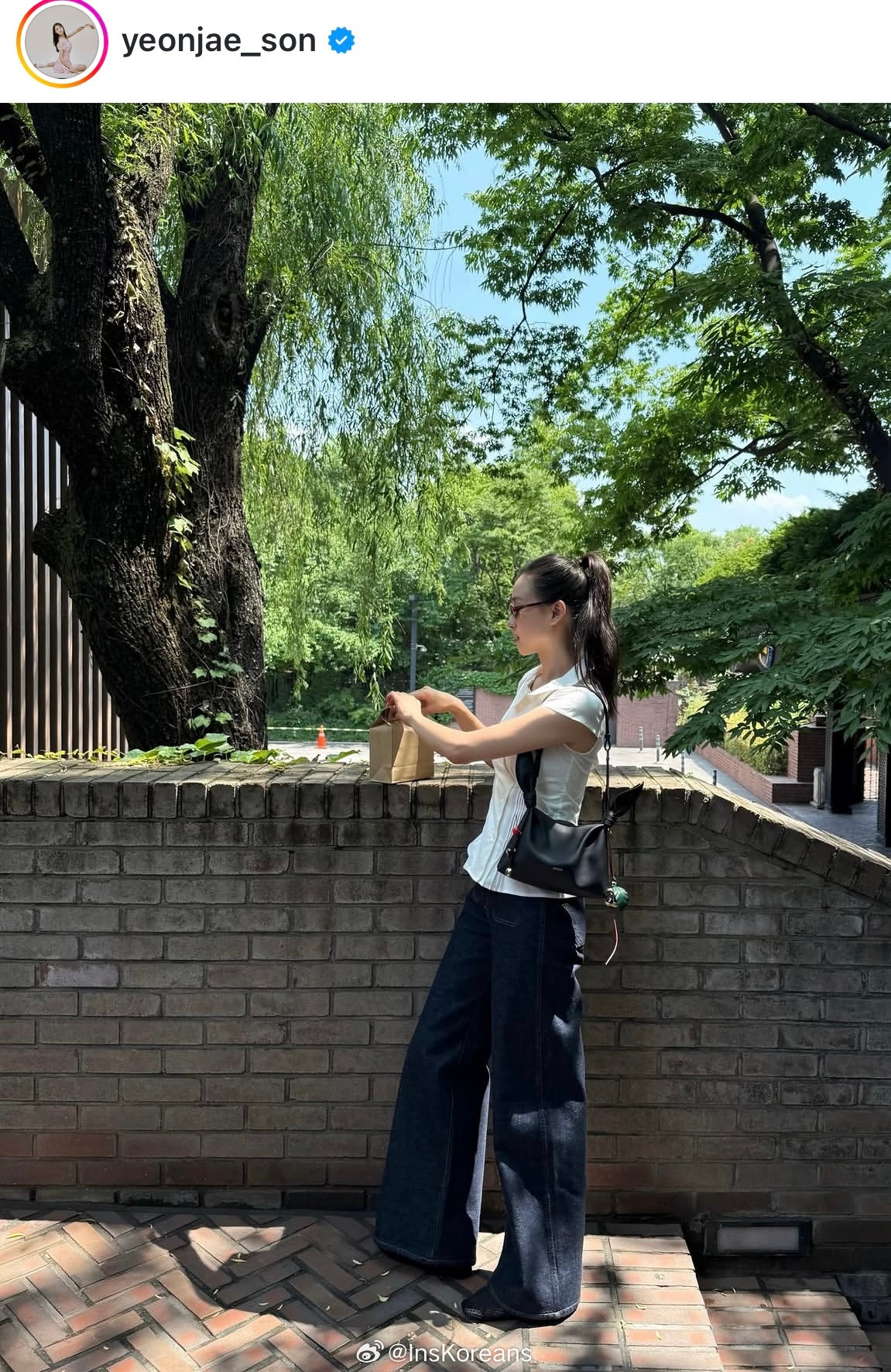 穿搭分享连续更新第2887天韩国时尚女生日常搭配周末来啦韩系穿搭超能新星汇新星