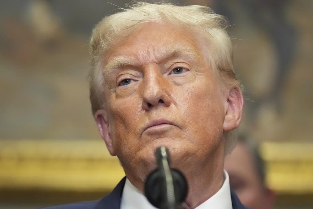 美联储理事提前离职特朗普有望进一步控制美联储美国联邦储备局星期五（8月1日