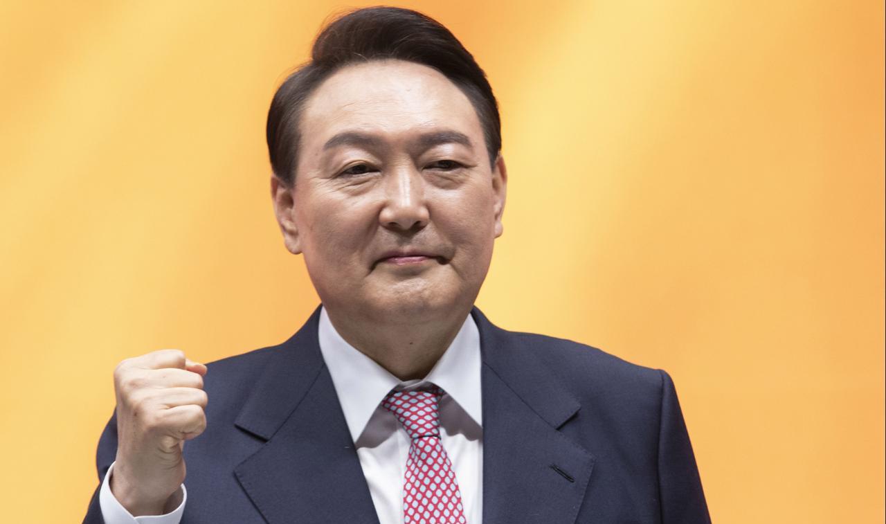 李在明开始复仇，尹锡悦即将被捕，金建希学位被撤韩国总统李在明缺席北约峰会，给出