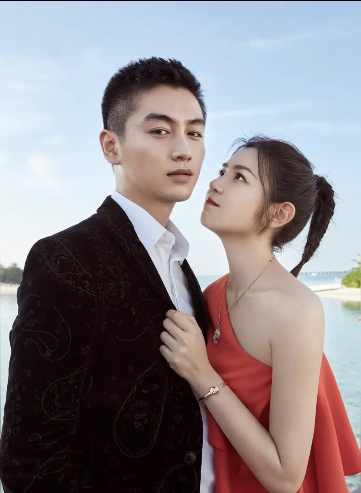 陈晓和陈妍希离婚，全网骂陈晓狠心，骂了一个多月，可这话，其实是陈妍希自己说的，陈晓遇到矛盾，习惯沉默