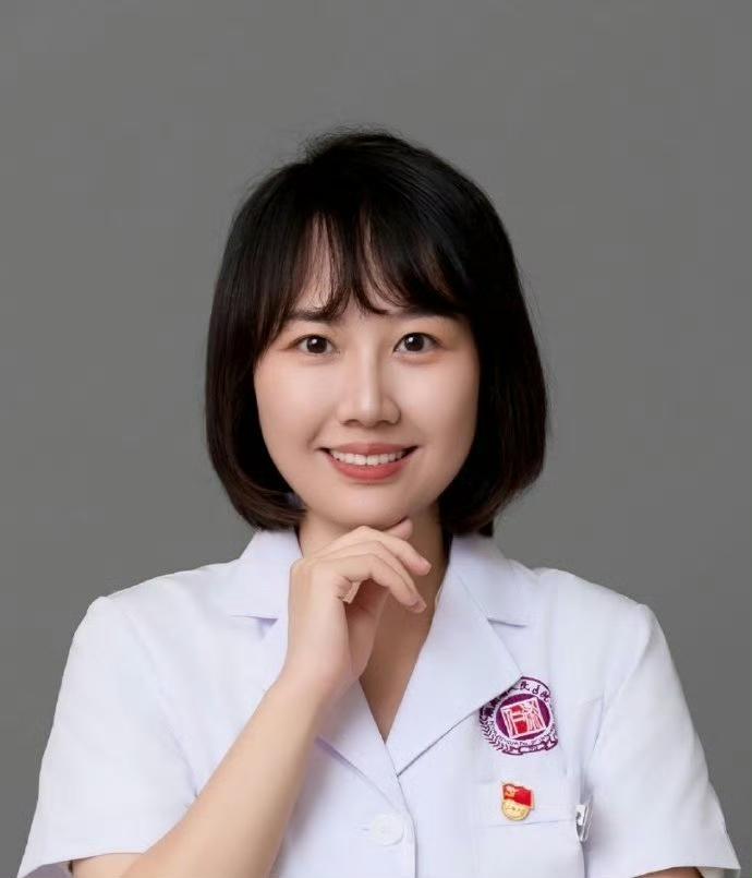 刚才刷到医疗圈朋友的消息，曾琦医生的事情终于有了结果。说真的，看到这个结果，我心