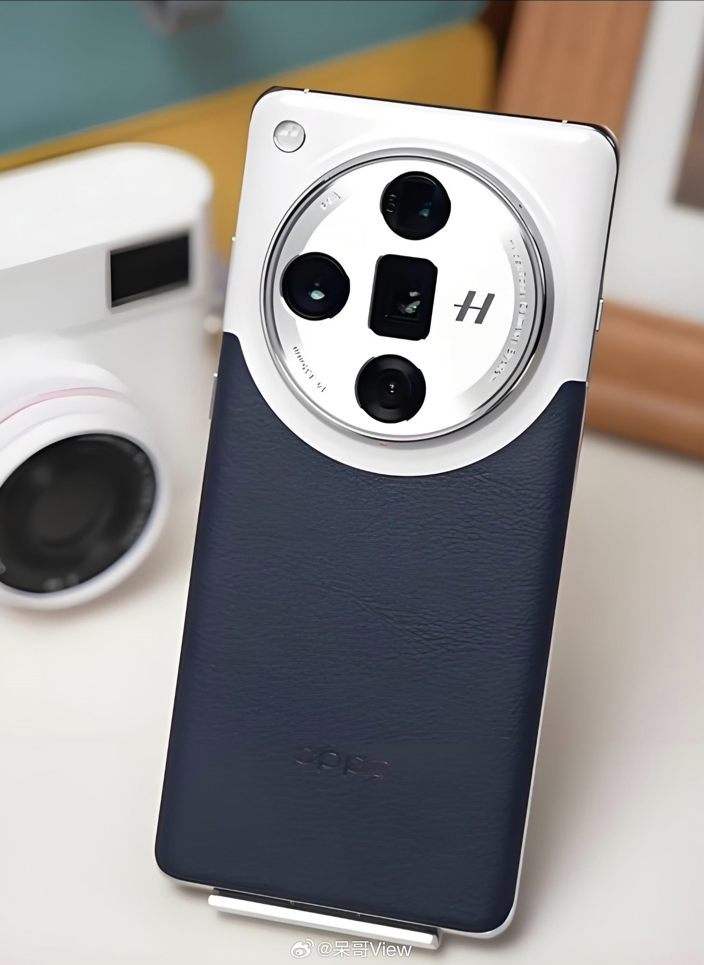 FindX9Ultra实物偷跑了，唉再也不回去当初X7U那种美感了吗？当初X