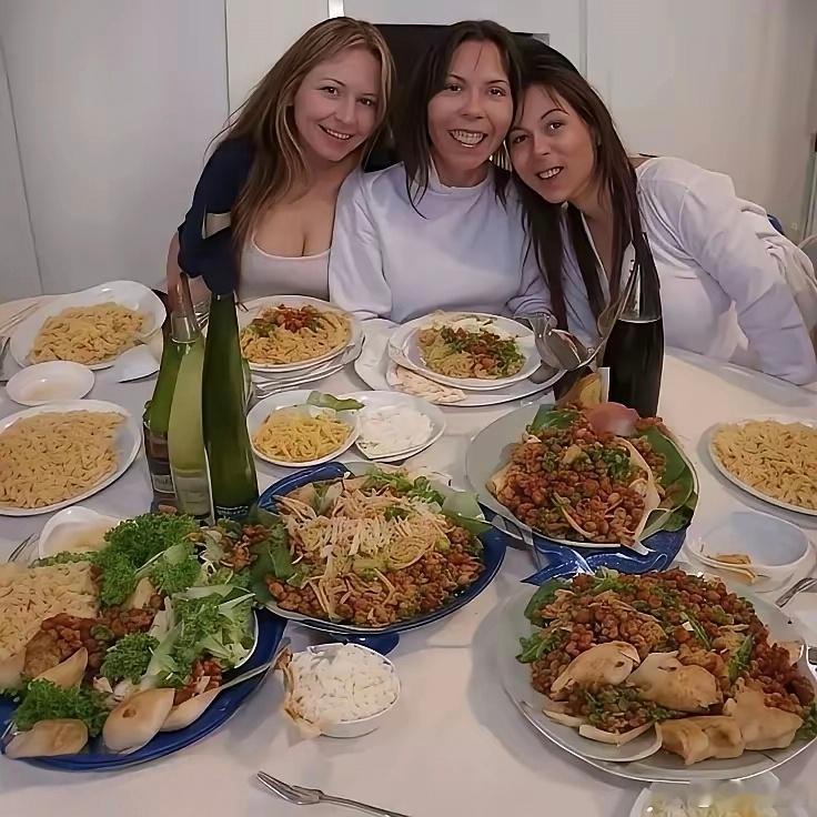 眯起眼睛看的话，竟然是另一种画面～～