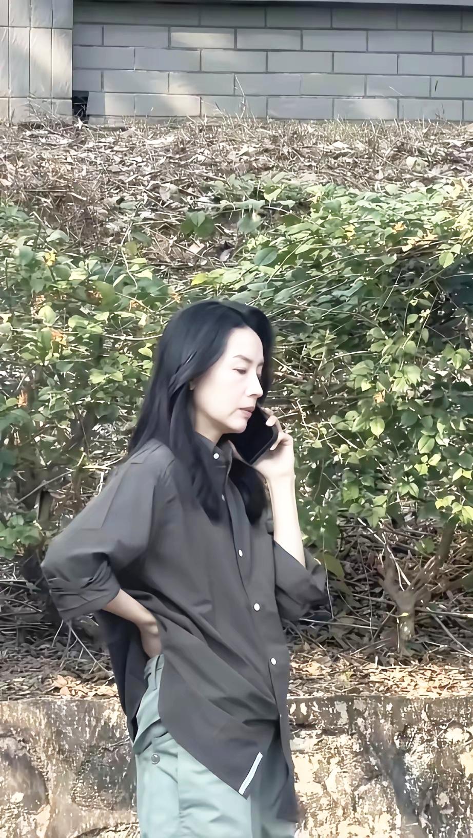 万万没想到，那么漂亮的女神也老了，岁月果真不饶人呐！谁还认得出来呀？