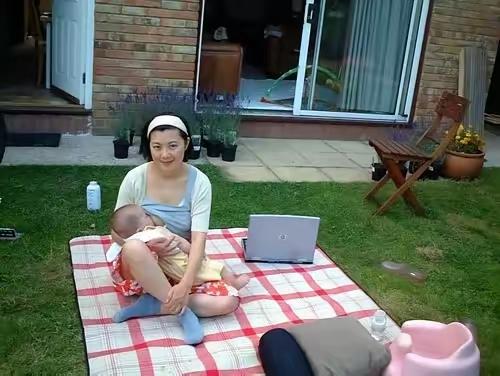 大家还记着这张照片吗？怎么评价这张照片，还有这个人？当初国际大专辩论会，她是