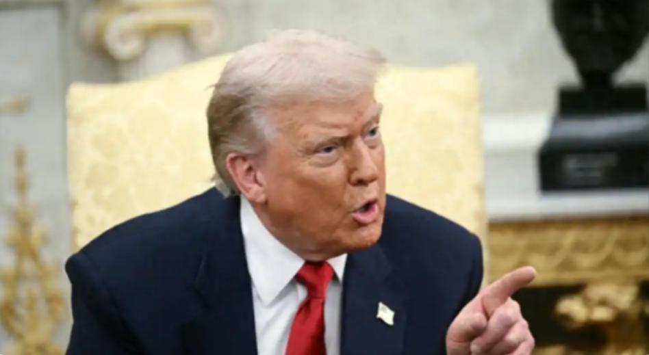 特朗普骂尼克松打开了中国的大门，骂卡特与中国建交，骂克林顿让中国加入世贸组织，骂