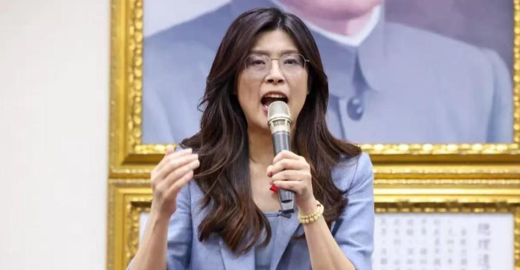 面对大陆武力收台，郑丽文这句话惊呆众人最新的二十届四中全会，涉台重磅信号就是