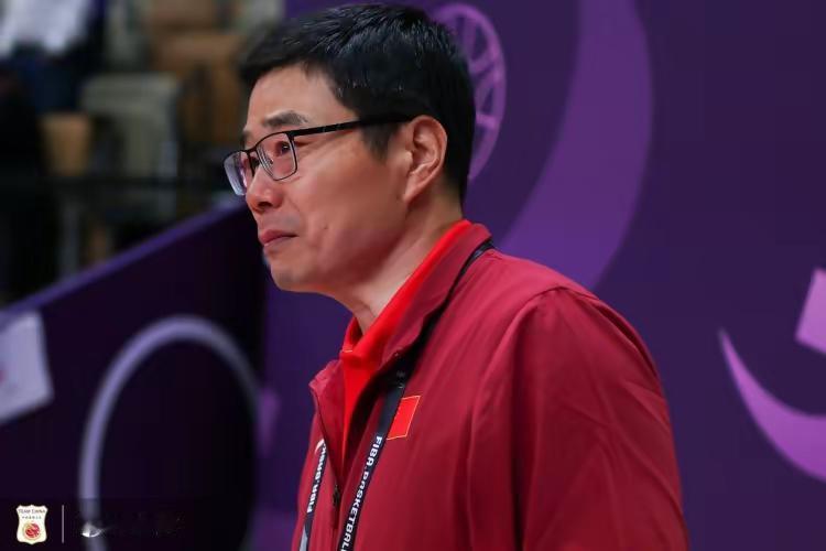 中国篮协不能只看好的，只想讲好的！今天新华社发布消息，中国篮协主席郭振明接受