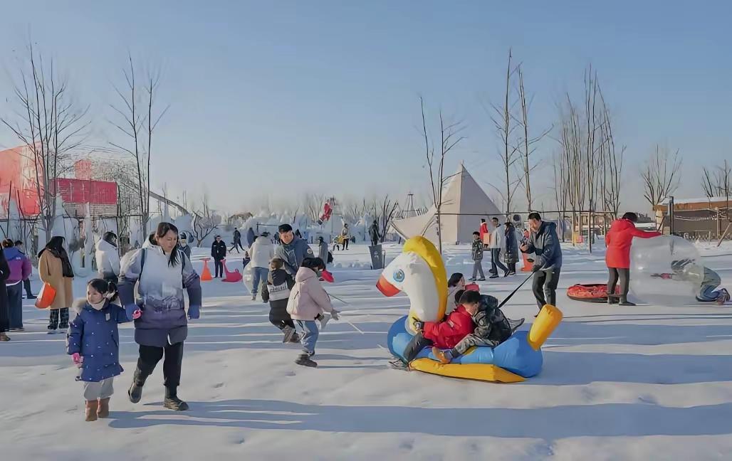 谁懂啊！吉林这波操作直接把“放假”玩出新高度，全国网友都馋哭了！12月3日