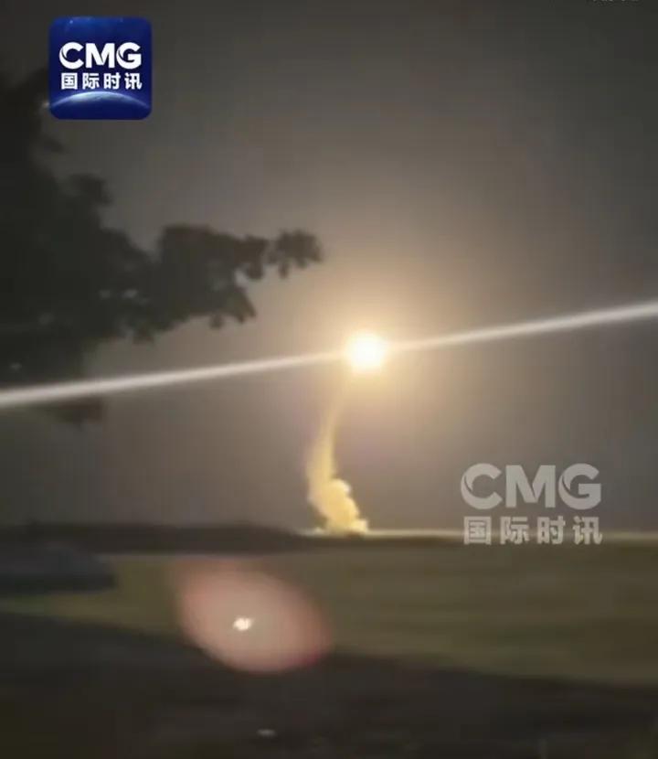 美国公然挑衅，史上首次在菲律宾发射战斧导弹，助长菲律宾抗华的嚣张气焰，此外，日本