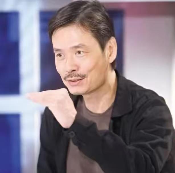 面对针对金溥聪的各种风言风语，他亲自发文进行了回应，他说今年过年前在越南度假期间