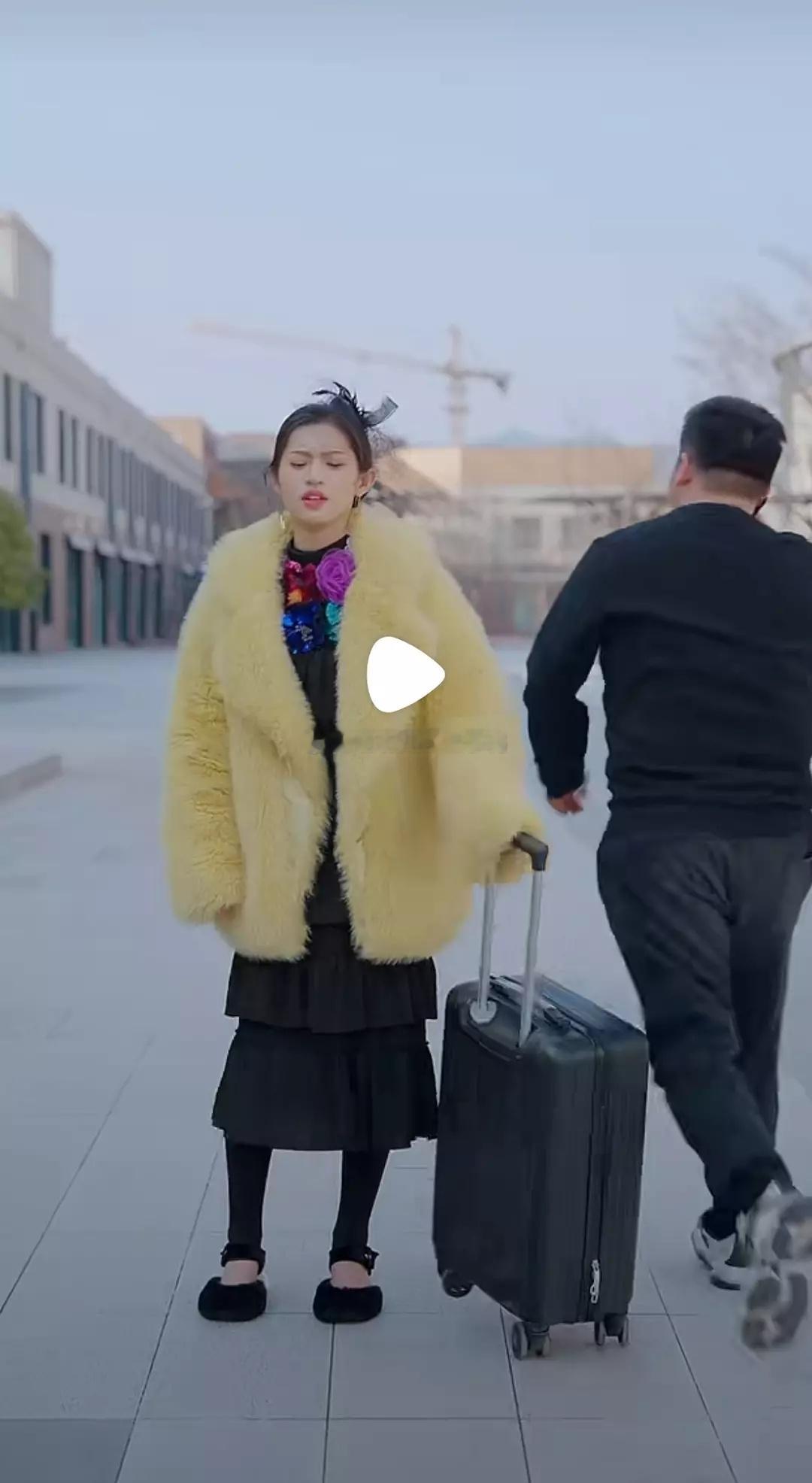 短国的那些丑衣服~🤨🤨