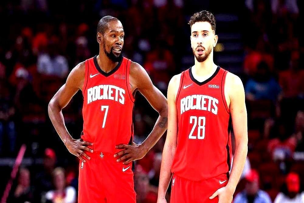 西部前四的火箭队，主教练乌度卡却公开宣布：不补控卫了！交易截止日前啥也不干。