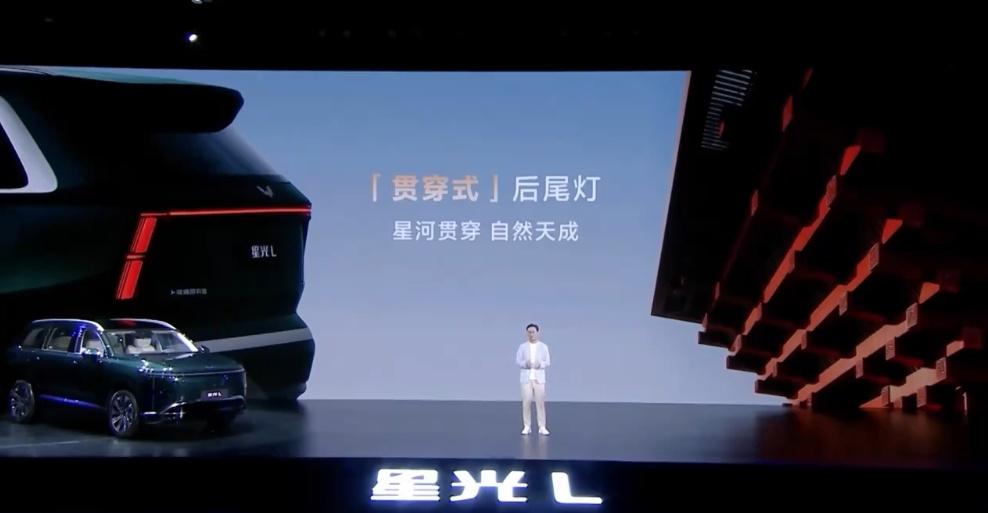 开啥车，就啥人！超准！1、有钱的——开奥迪2、没钱的——开长安3、高调的—