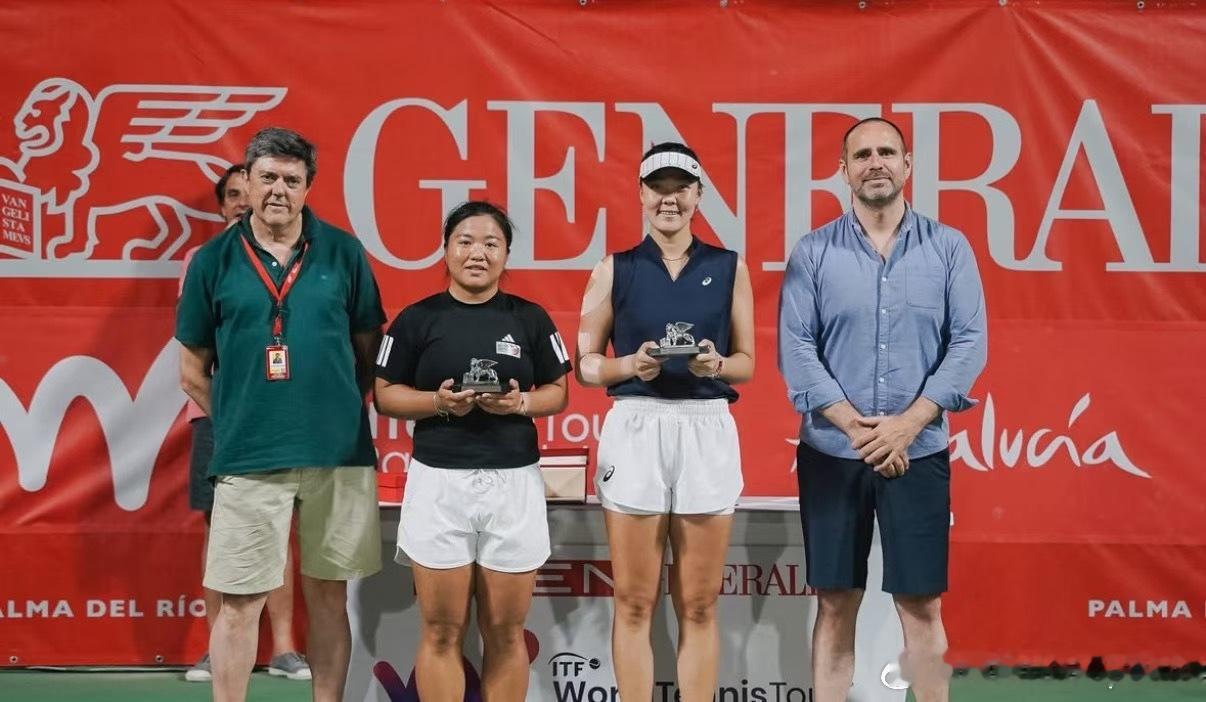 🇦🇹W75女双首轮🇨🇳丰硕/梁恩硕6-0/6-7/10-7🇸🇰D