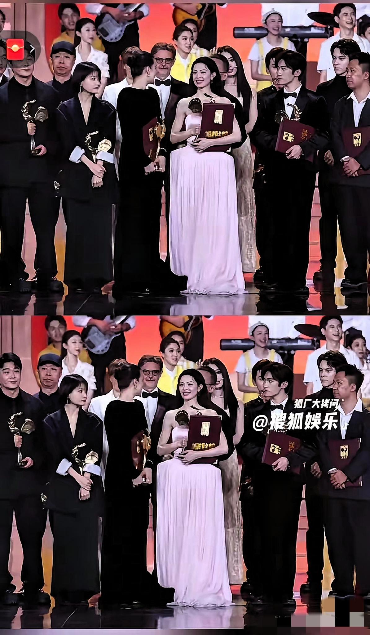 钟楚曦“抢C”翻车！金鸡奖封神夜变大型掉咖现场，聪明反被聪明误？谁懂啊！钟