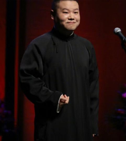 这韭菜割得也太明显了，真当大家冤大头啊！5月27日，岳云鹏官宣了自己要开演唱会的
