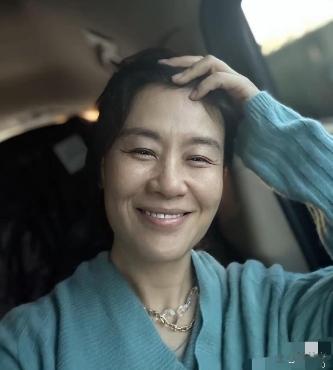 邬君梅的现状，给所有女人提了个醒那就是你可以嫁国内也可以嫁国外，但是这一