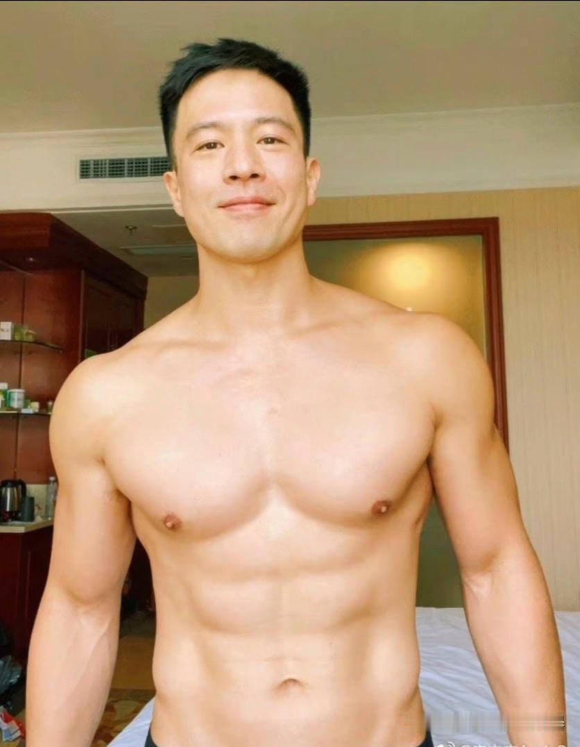 肌肉吸引的为什么大多是男人