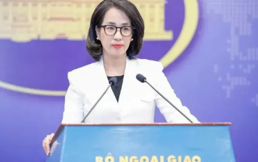 中国还没有发话，越南却先出手了！越南警告泰国和柬埔寨，让他们赶紧进行和平谈判，据