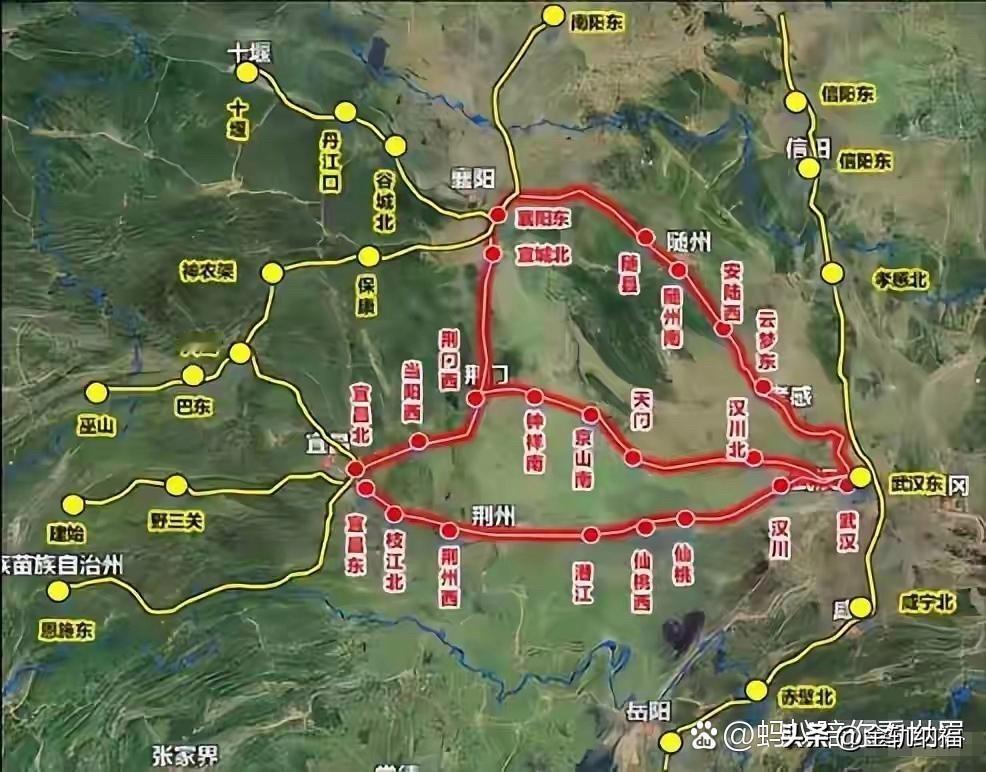2025年12月26日意义重大，随着武宜高铁在这个日子通车，湖北由一条高铁环线变