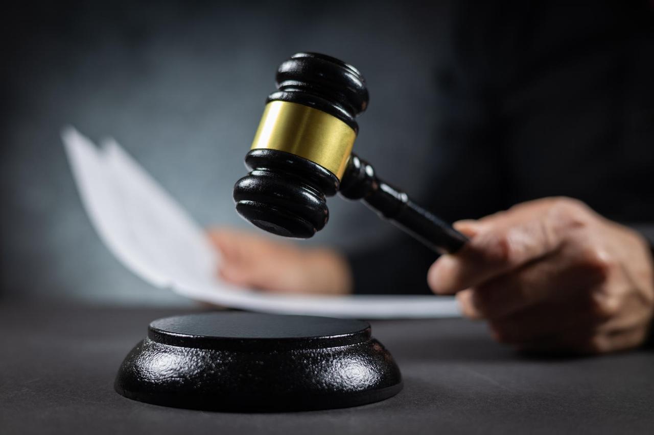 底线彻底失守！8月8日，四川，红星新闻披露裁判文书，重庆奉节烟草职工陶某婚内与
