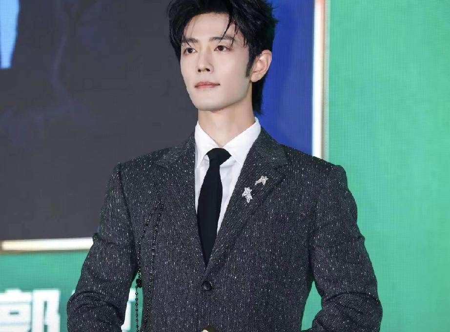乐评人高度点评肖战新EP！不走小众压抑风，尽显时代正向审美