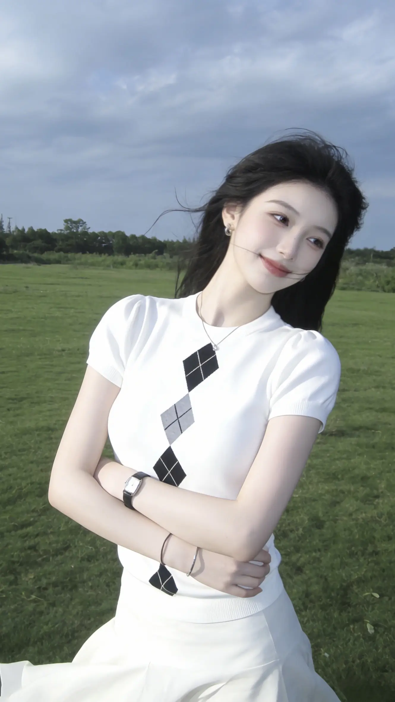 在夏天等你🌳。