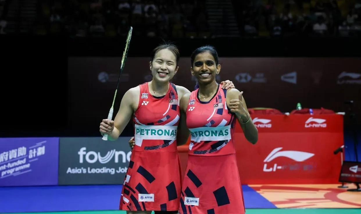 羽毛球泰国公开赛冠军!★混双🏆陈康乐/蒂娜21-16、21-17郑娜银/