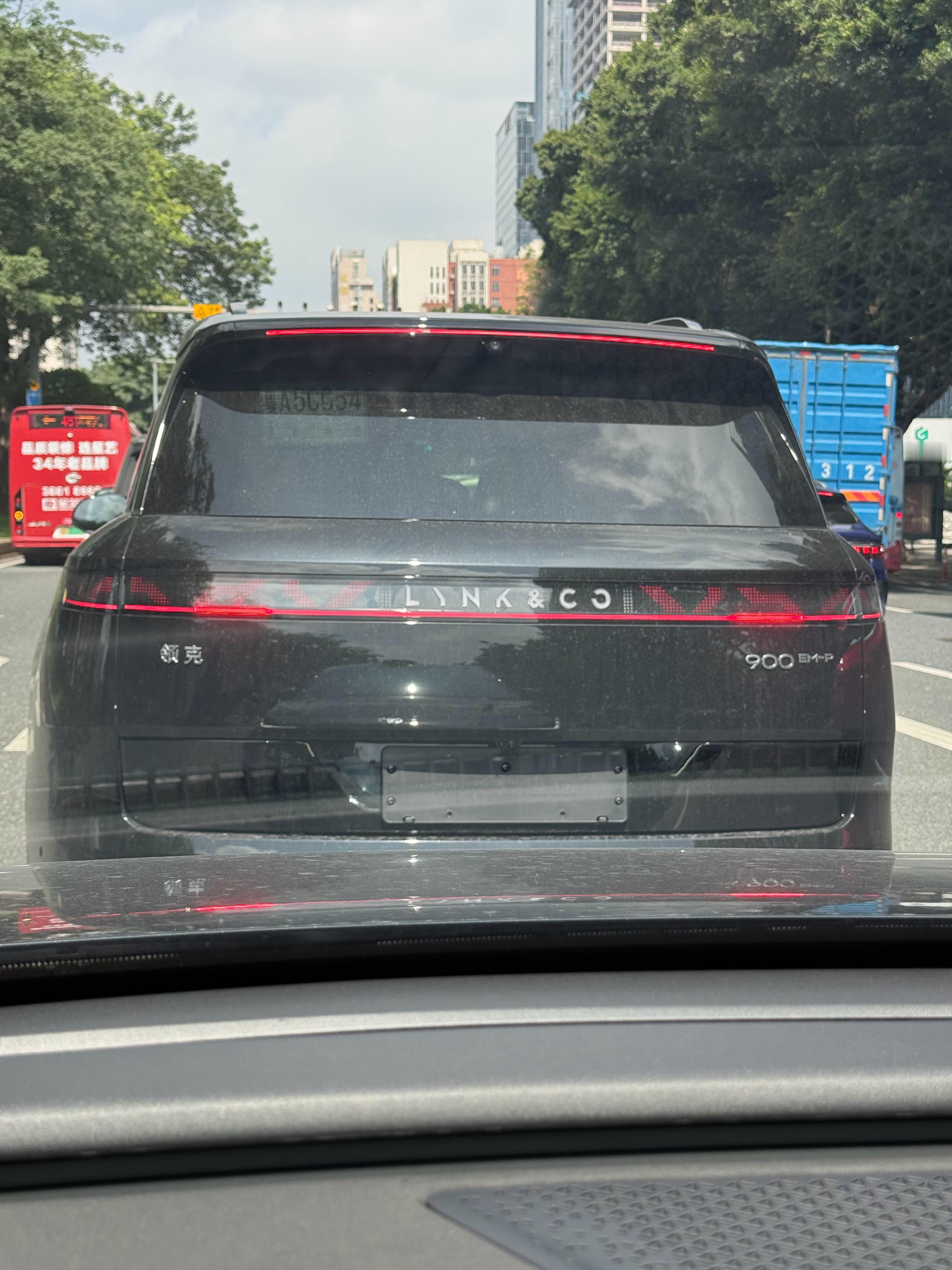 第一次看到活的……​​​