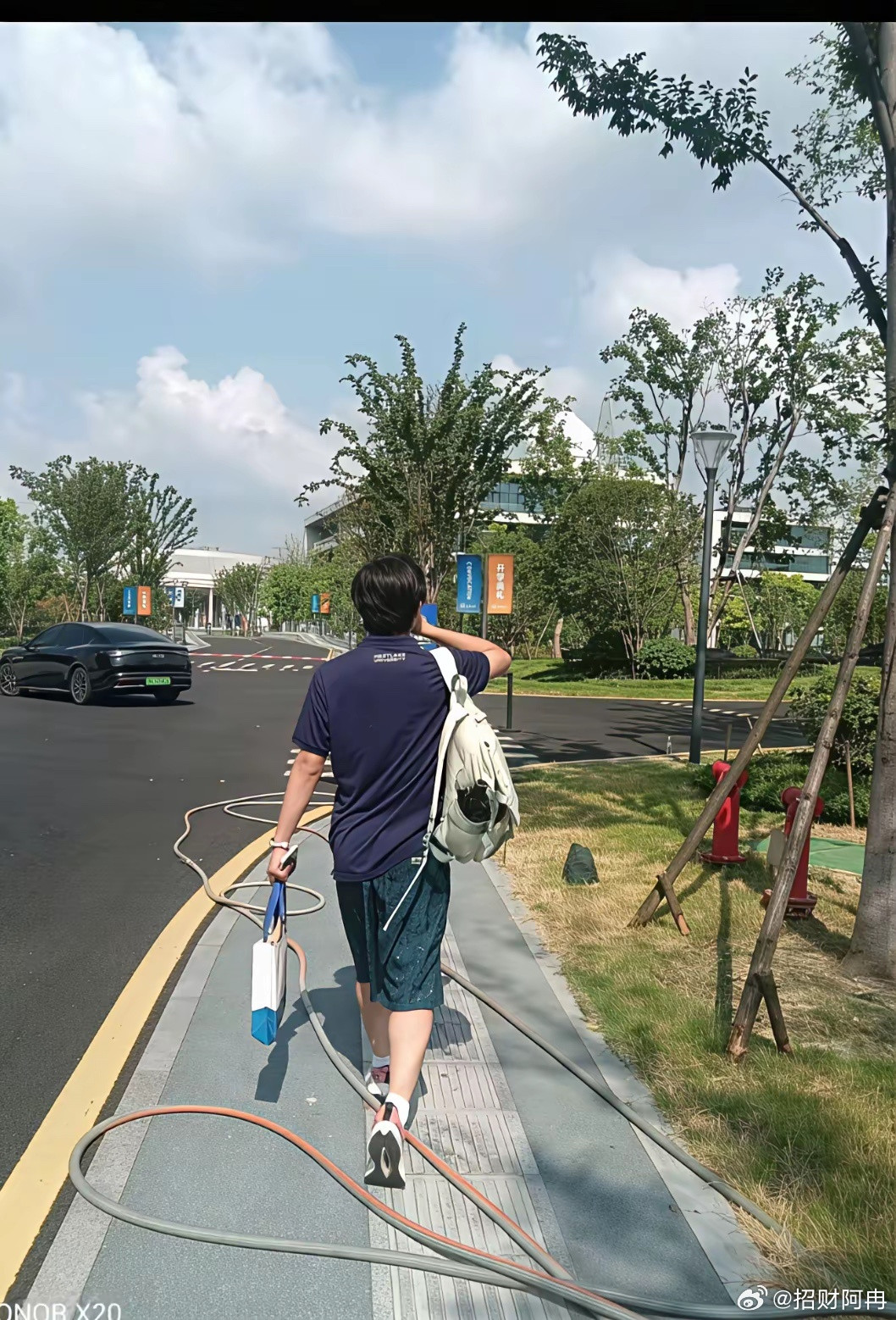 全网开学最早的大学，西湖大学实锤了！8月7日，西湖大学2026级本科新生开启报到