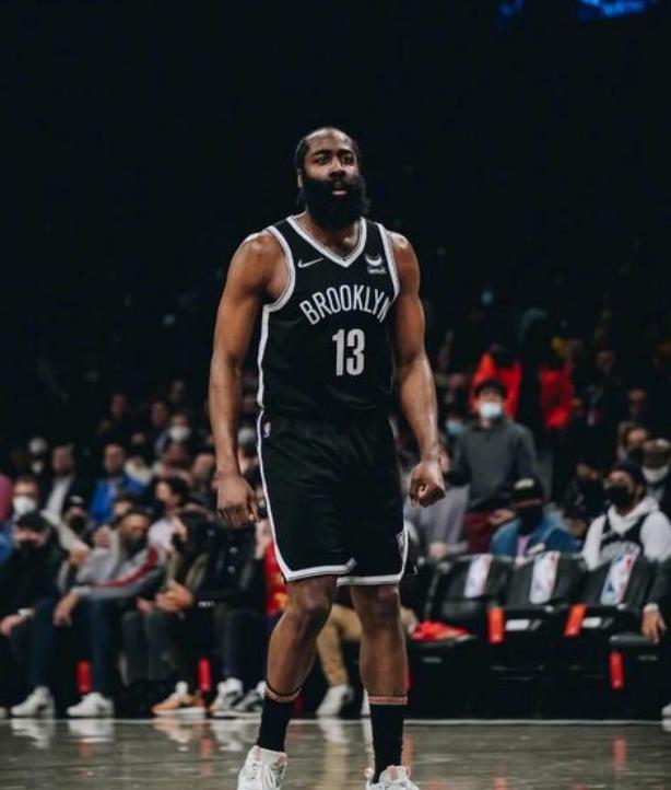 这应该是对哈登最高级别的认可了！ 前NBA名宿、那个打球骚气冲天的“白巧克力