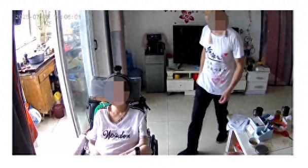 “丧心病狂！”6月21日报道，山东，一女子有渐冻症，她雇了一名男子照顾自己，男