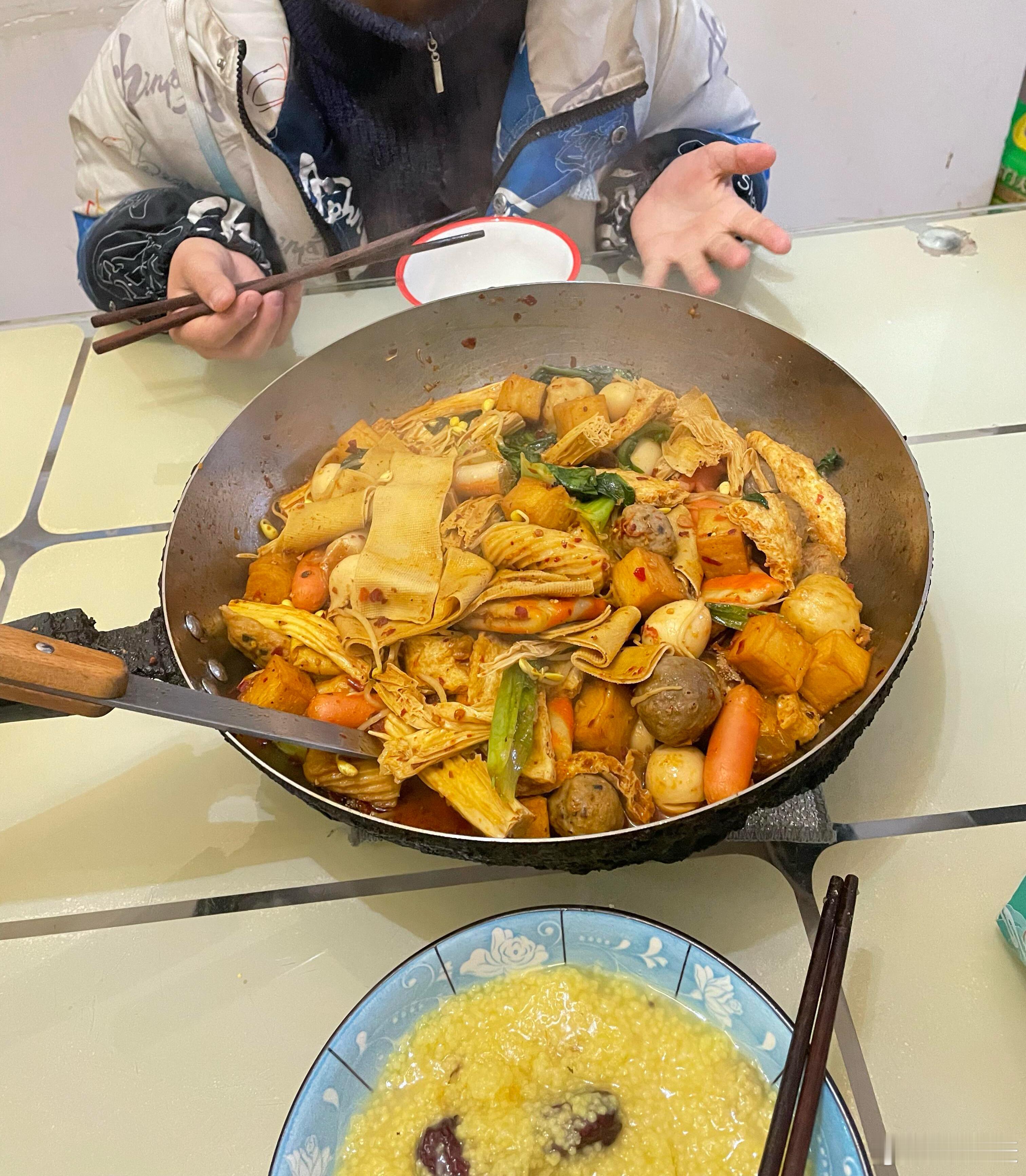 老公说我做的饭跟猪食一样🥹这也不像哇，真是哭唧唧了😭最起码比吃外卖要强一