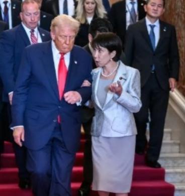 太嚣张了！高市早苗对特朗普下令。她拎不清自己的位置了。她刚发表完。涉台