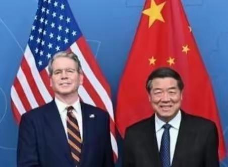 中国发展到今天，应该说国际威望非常高，但是你会发现各国领袖到美国，都希望得到美国