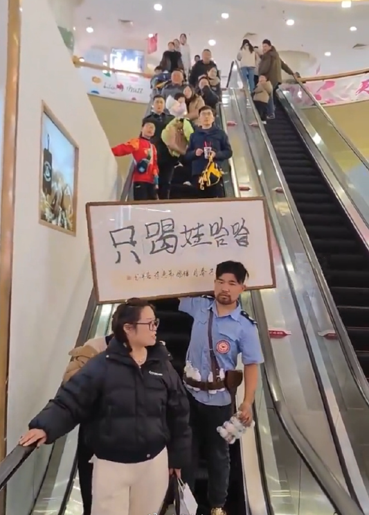 去年我印象最深的就是这个人。​​​