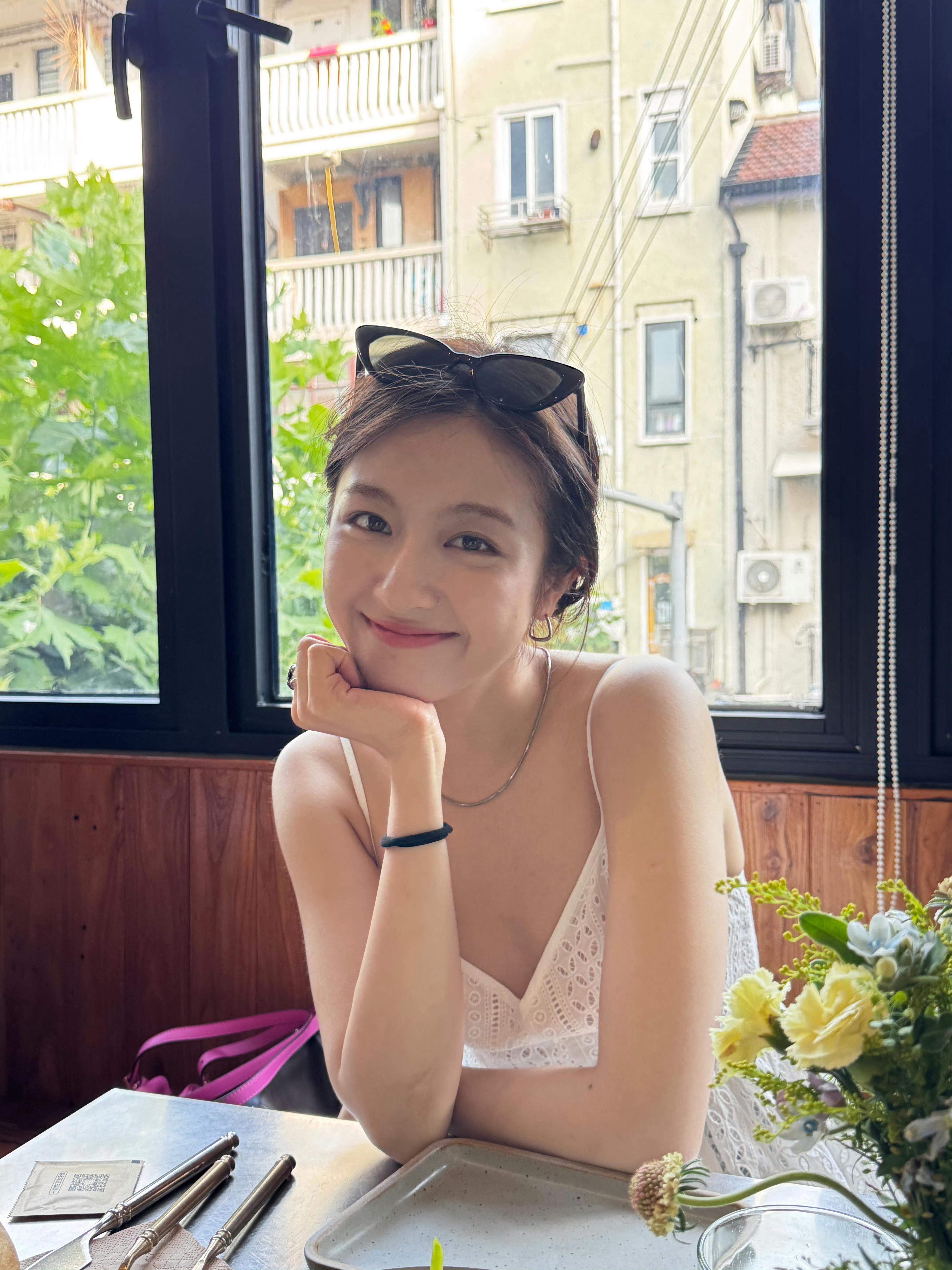李兰迪今日更新的live图～好漂亮权威女头​​​
