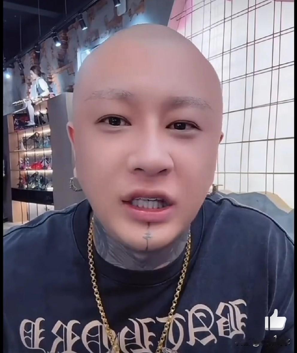 f/z怒开专场呵斥沈曼里挑外撅，自认与“源手”兄弟齐心却不被信任！